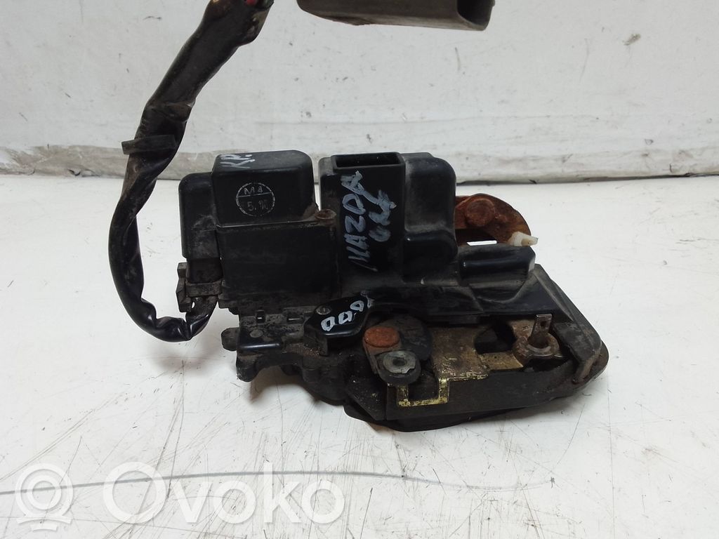 Mazda 626 Etuoven lukko 