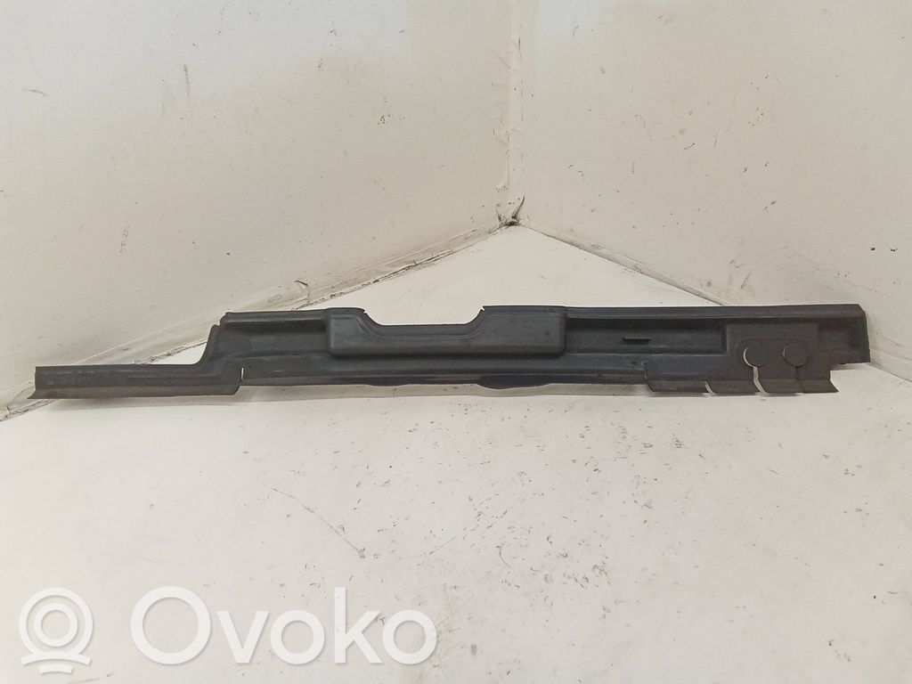 Audi Q5 SQ5 8R Wlot / Kanał powietrza intercoolera 