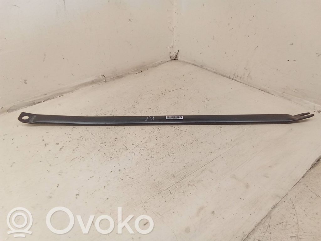 BMW 1 E82 E88 Muu moottoritilan osa 
