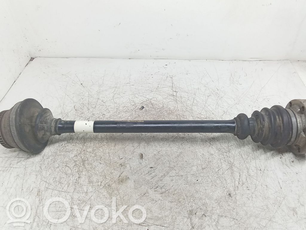 Audi A8 S8 D2 4D Takavetoakseli 