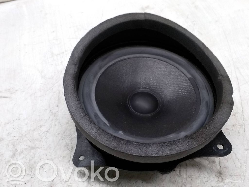 BMW X5 E53 Rear door speaker 