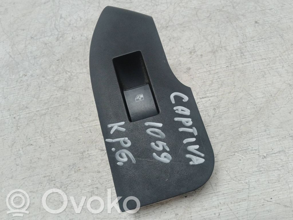 Chevrolet Captiva Electric window control switch 