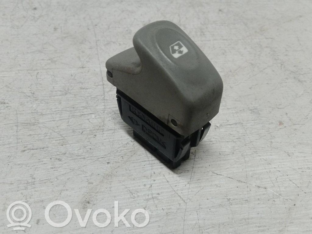 Przyciski szyb   24361,434844LL