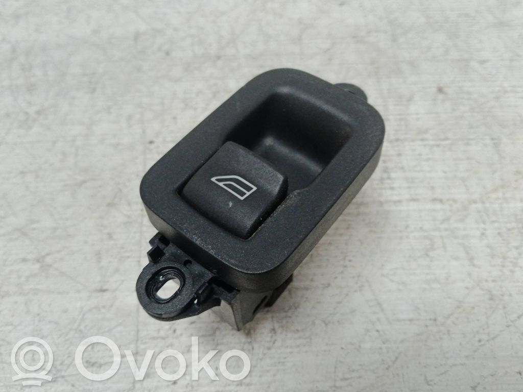 Volvo S40 Electric window control switch 
