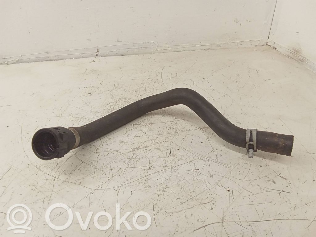 BMW 3 E90 E91 Conductă/furtun lichid de răcire motor 