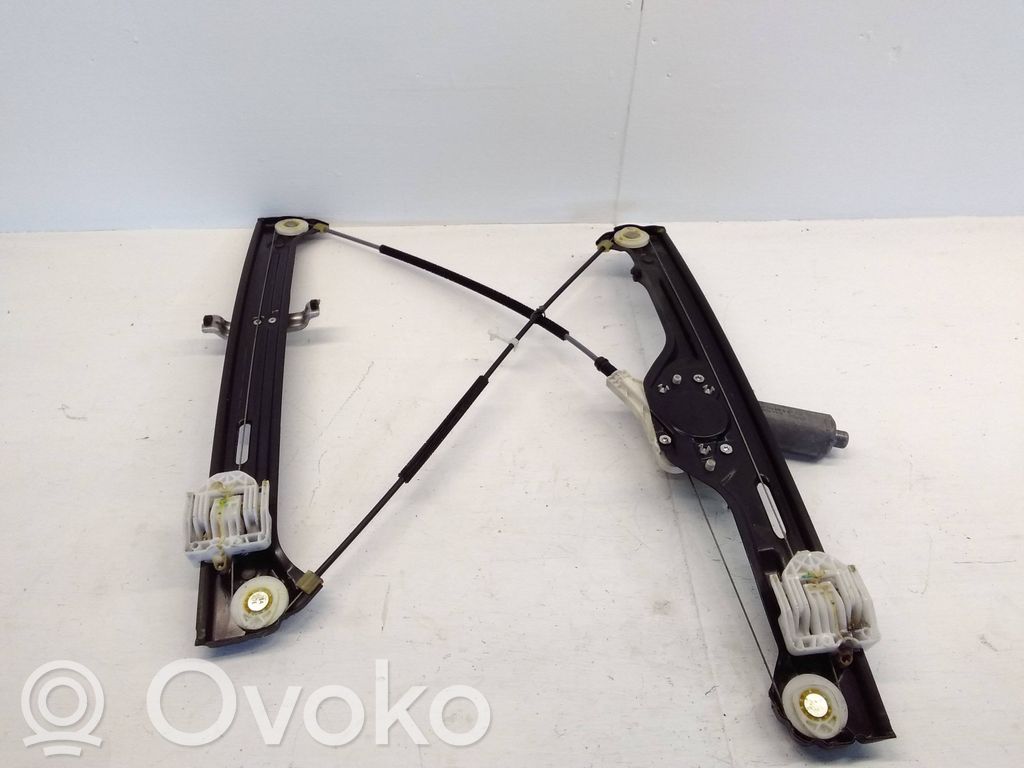 BMW X5 E70 Front door window regulator with motor 
