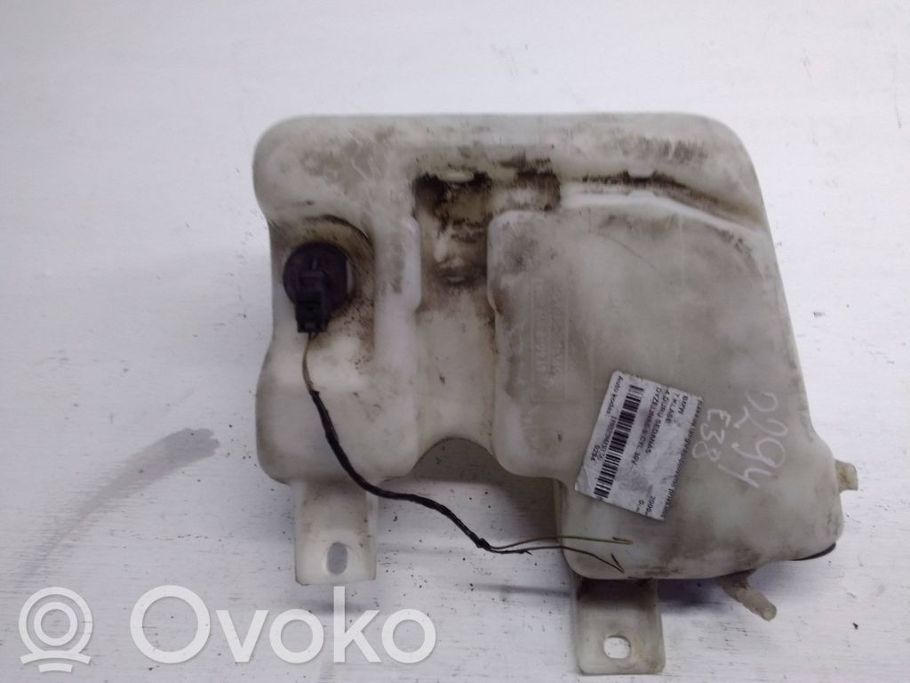 BMW 7 E38 Langų skysčio bakelis 
