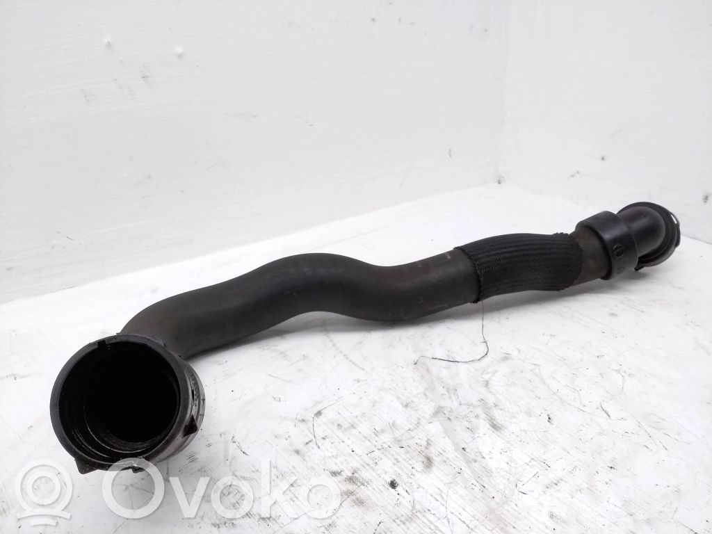 Volvo V60 Tubo flessibile del liquido di raffreddamento del motore