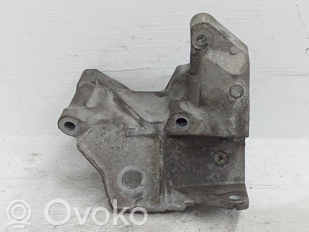 Volvo V60 Supporto di montaggio del motore (usato)