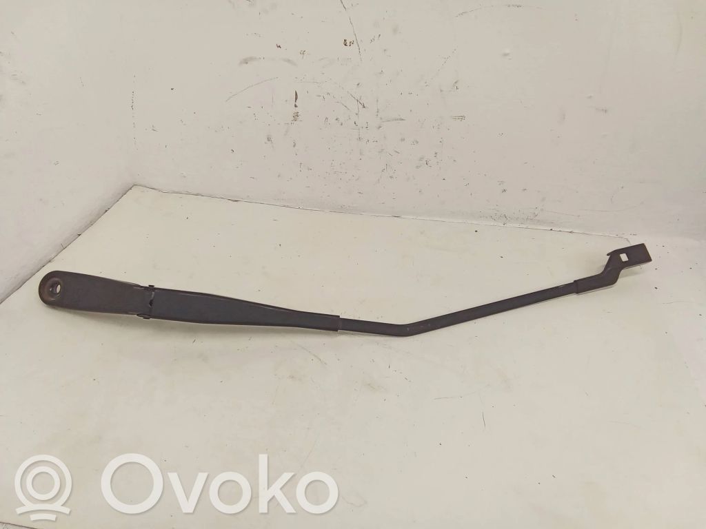 Volvo V60 Wischerarm vorne 