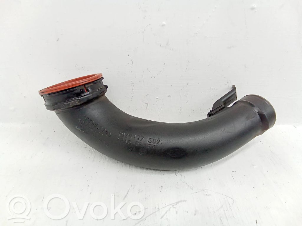 Volvo V70 Turbo air intake inlet pipe/hose 