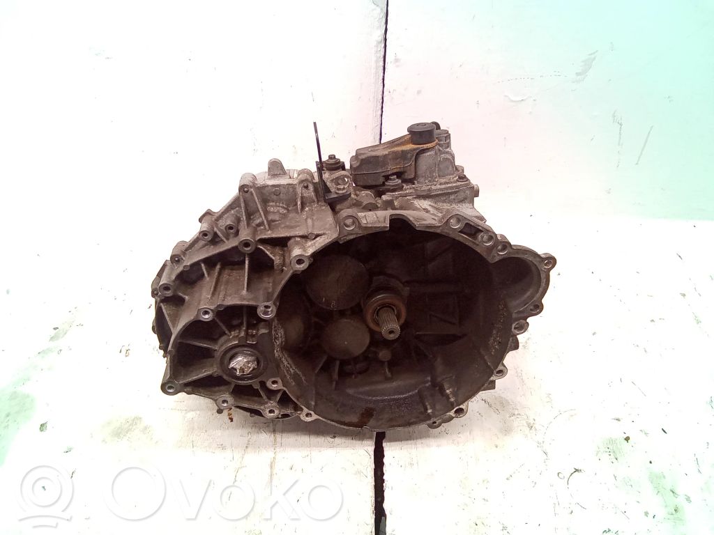 Volvo V70 Manualna 6-biegowa skrzynia biegów 