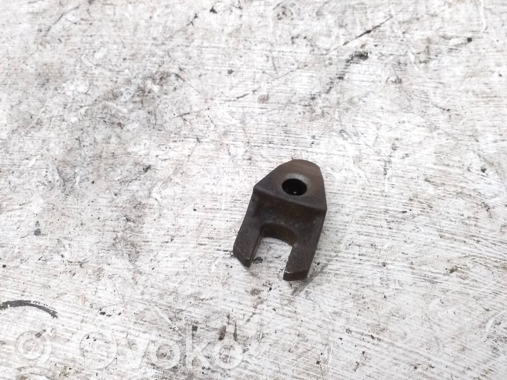 Peugeot Expert Abrazadera del inyector de combustible 