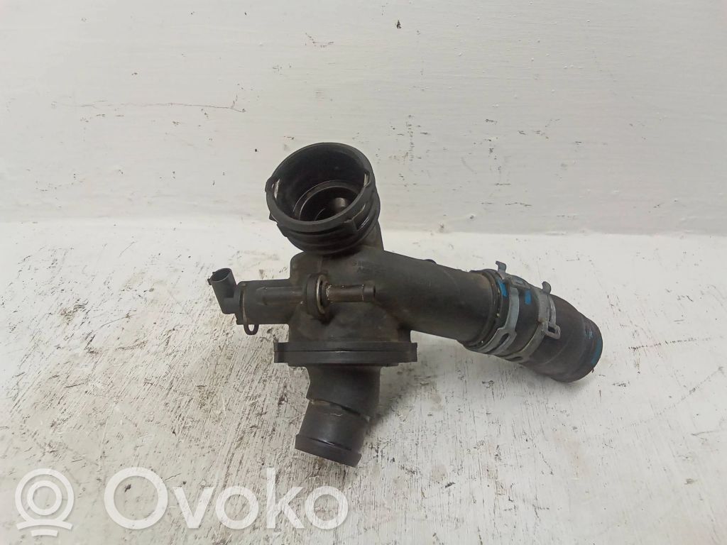 Mercedes-Benz C W204 Termostat / Obudowa termostatu 