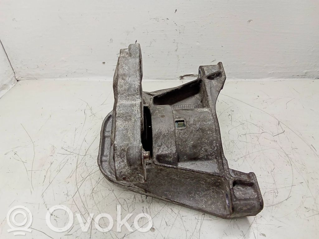 Citroen C4 Grand Picasso Engine mount bracket 