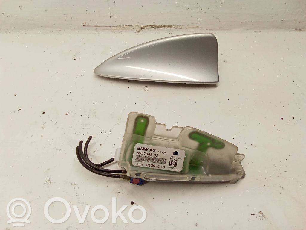 GPS-pystyantenni   695734502,21367510,28010468,692434003