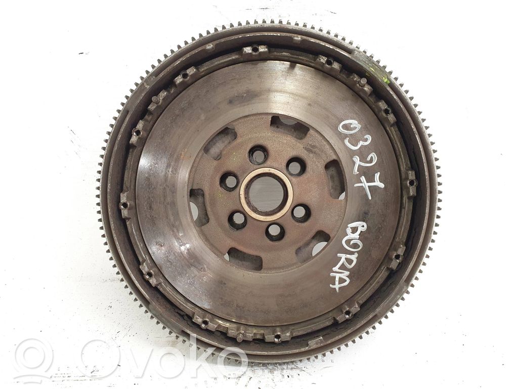 Volkswagen Bora Dual mass flywheel 