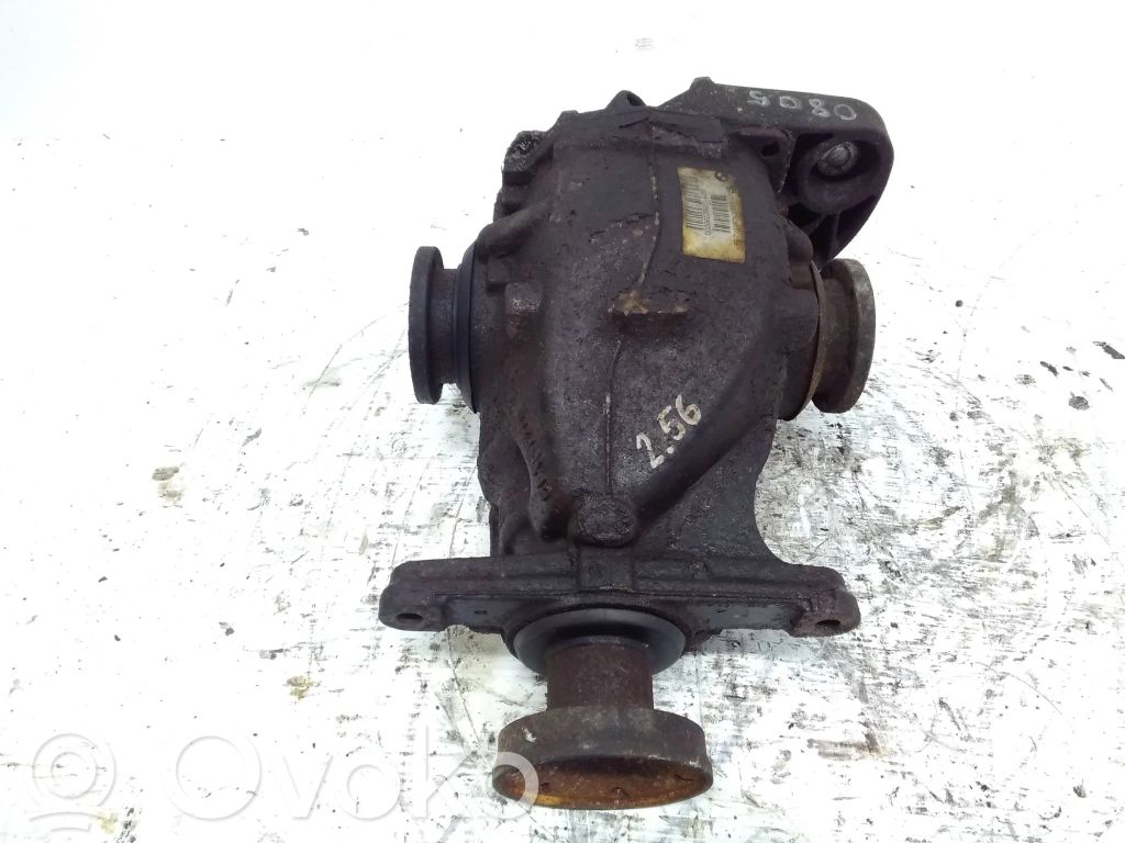 BMW 5 E60 E61 Galinis reduktorius 