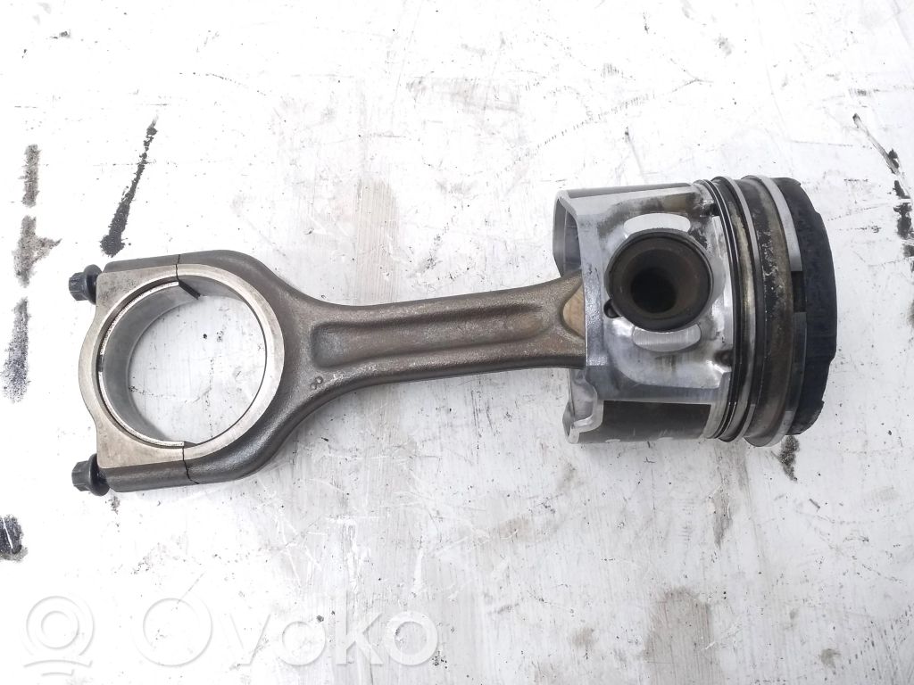 Citroen C5 Pistón con biela 