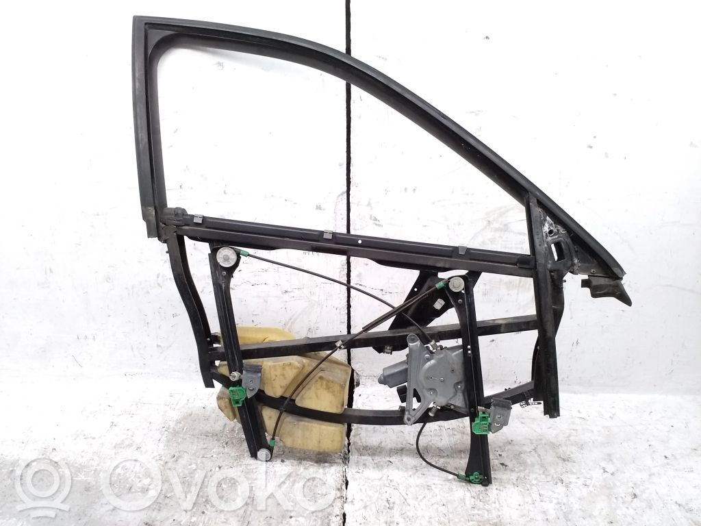 Audi A4 S4 B5 8D Regulador de puerta delantera con motor 