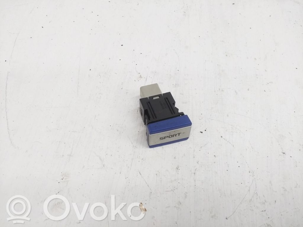 Mitsubishi Outlander Other switches/knobs/shifts 