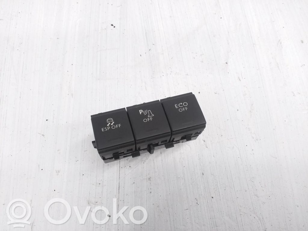 Peugeot 508 ESP (stability program) switch 