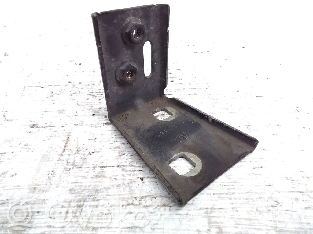 Ford Transit Custom Fender mounting bracket 