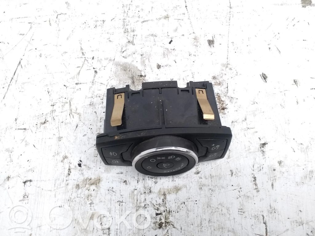 Ford Transit Custom Light switch 