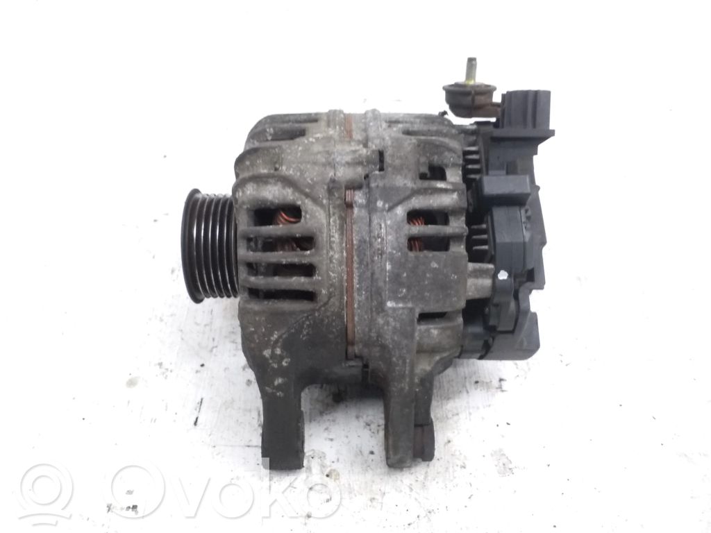 Toyota Avensis T250 Ģenerators 