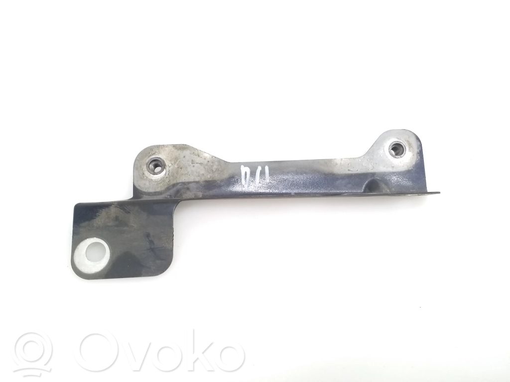 Audi A8 S8 D3 4E Soporte de montaje del guardabarros 