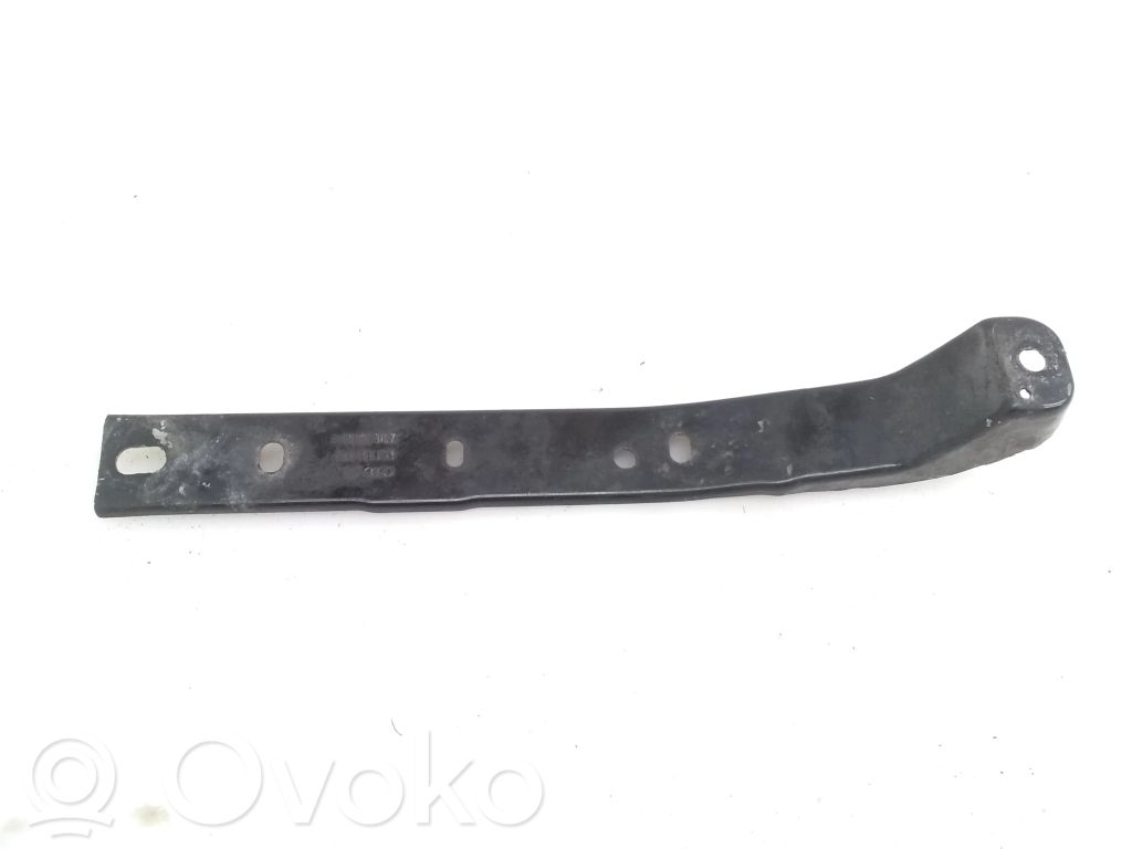 Audi A8 S8 D3 4E Radiator mount bracket 