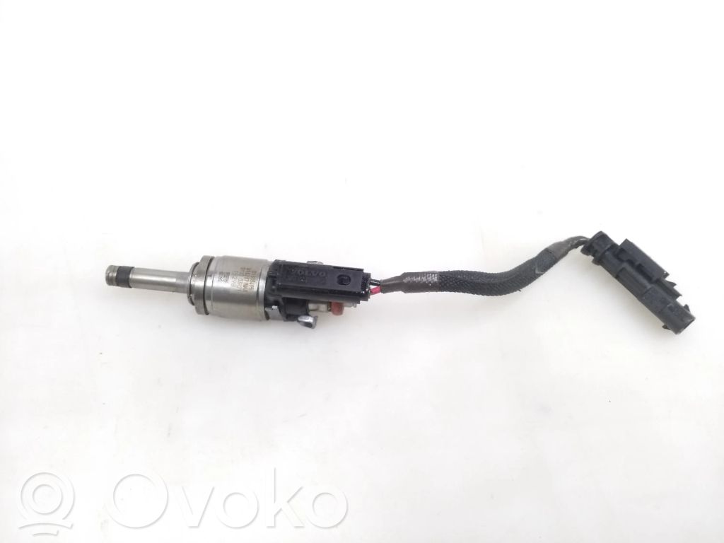Volvo XC60 Fuel injector 