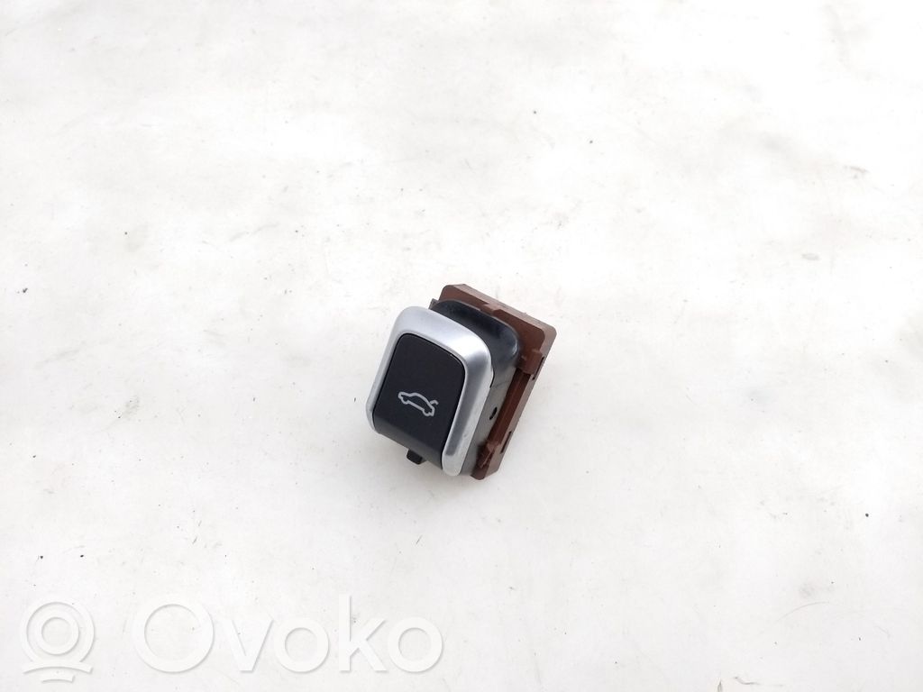 Audi A4 S4 B8 8K Interruptor para abrir la puerta trasera 