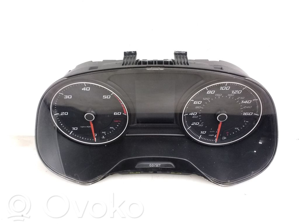 Seat Leon (5F) Speedometer (instrument cluster) 