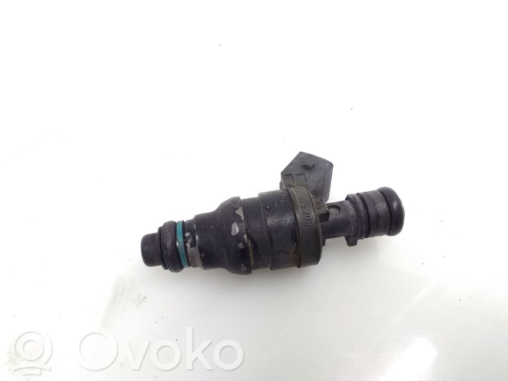 Mercedes-Benz E W124 Inyector de combustible 