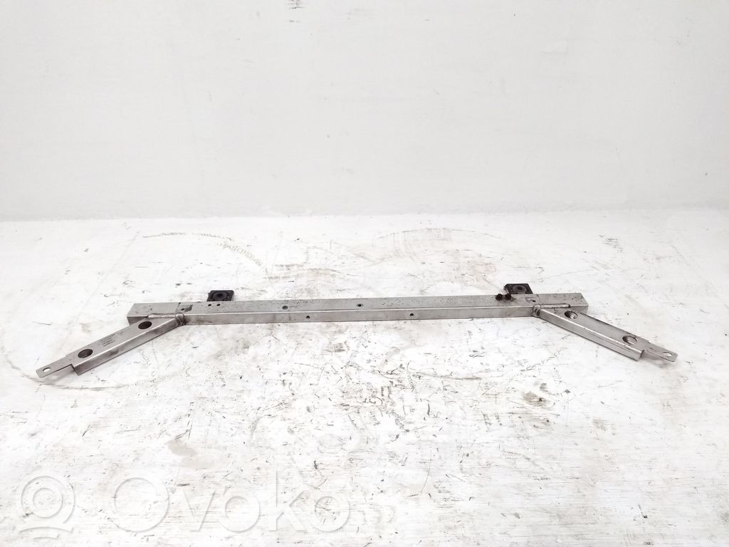 Volvo XC90 Radiator support slam panel bracket 