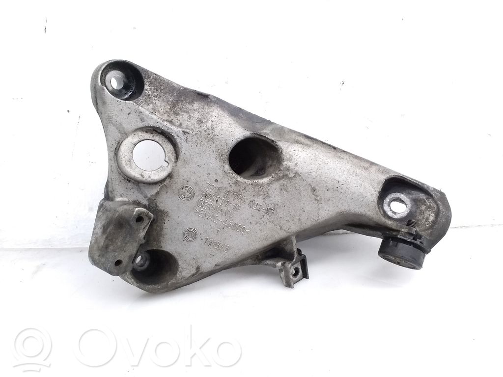 BMW X5 E70 Engine mounting bracket 