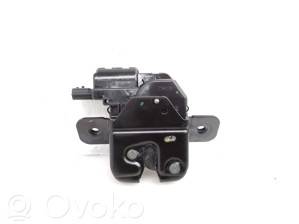 Nissan Juke II F16 Blocco/chiusura/serratura del portellone posteriore/bagagliaio