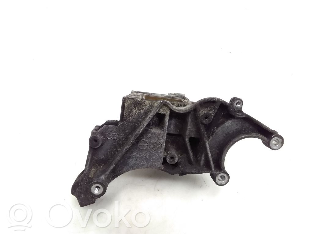 Audi Q7 4L Power steering pump mounting bracket 