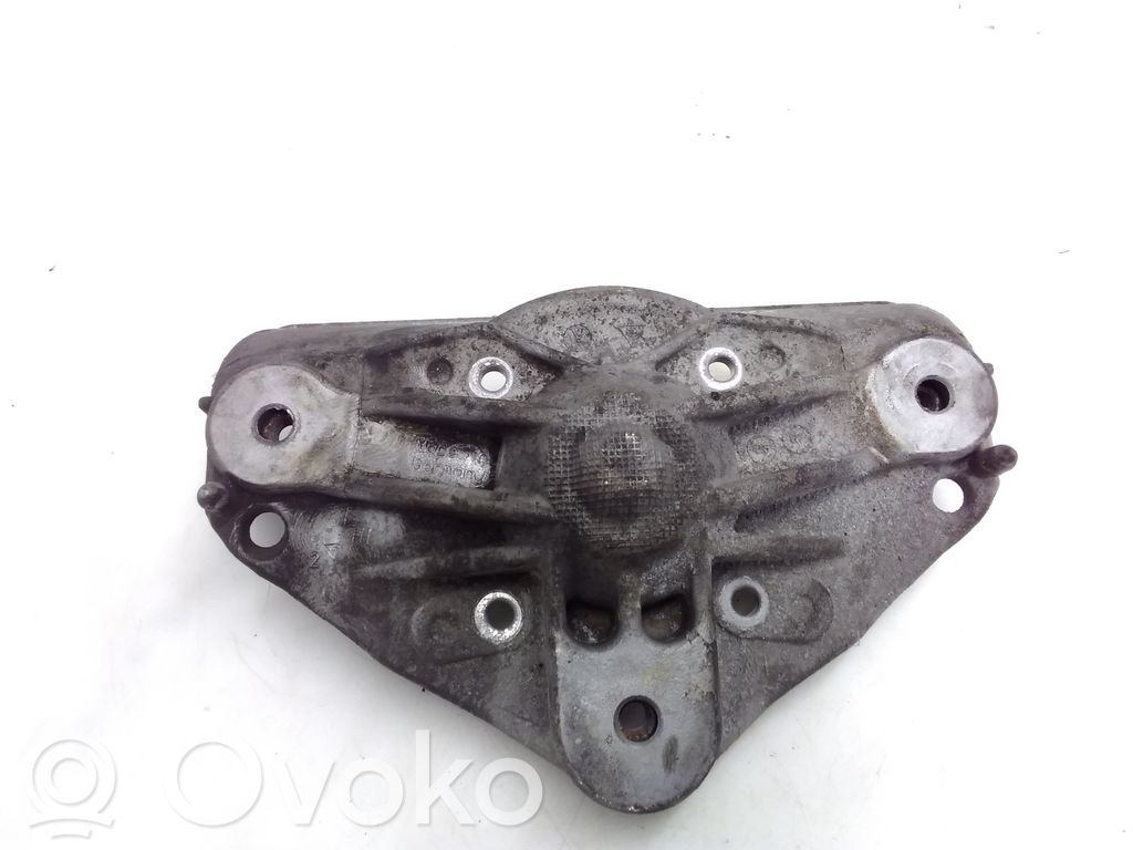 Audi Q7 4L Coil spring mount 