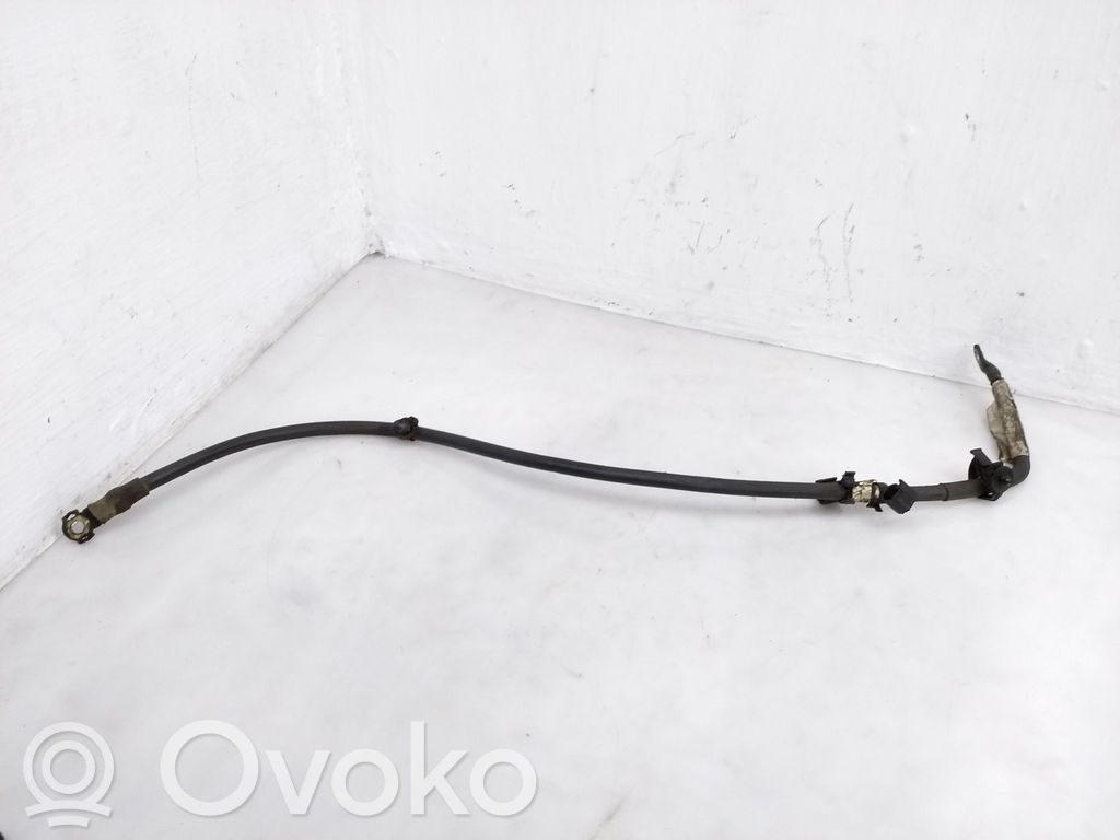 Volkswagen Amarok Maakaapeli, akku 