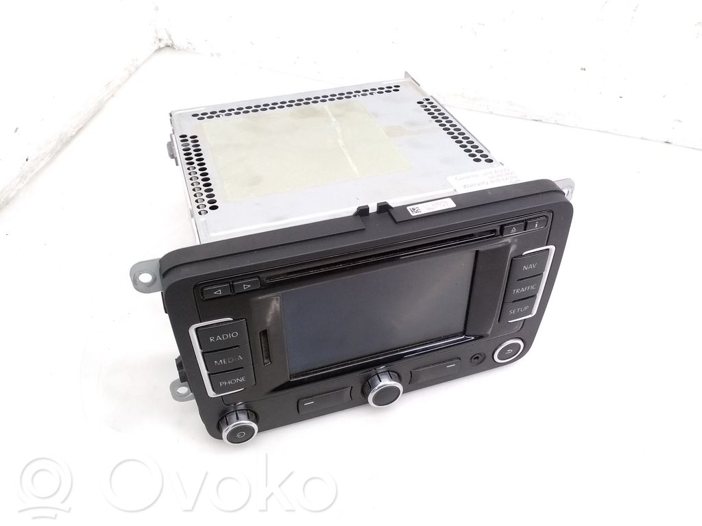 Volkswagen Amarok Panel / Radioodtwarzacz CD/DVD/GPS 