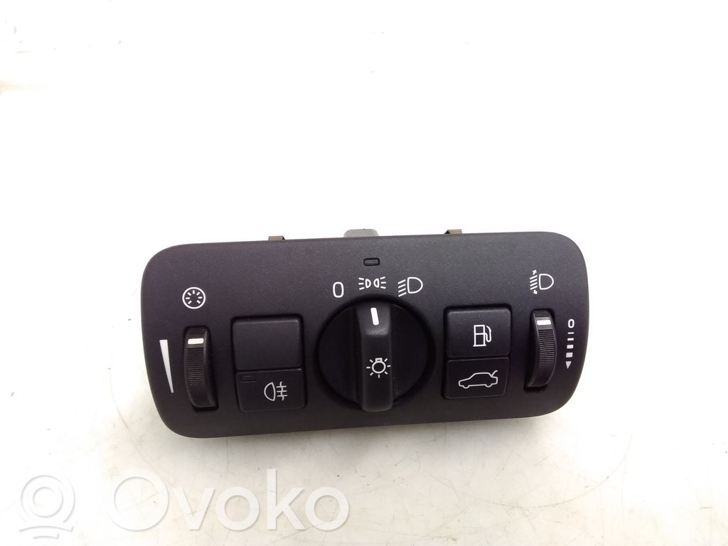 Volvo XC60 Light switch 