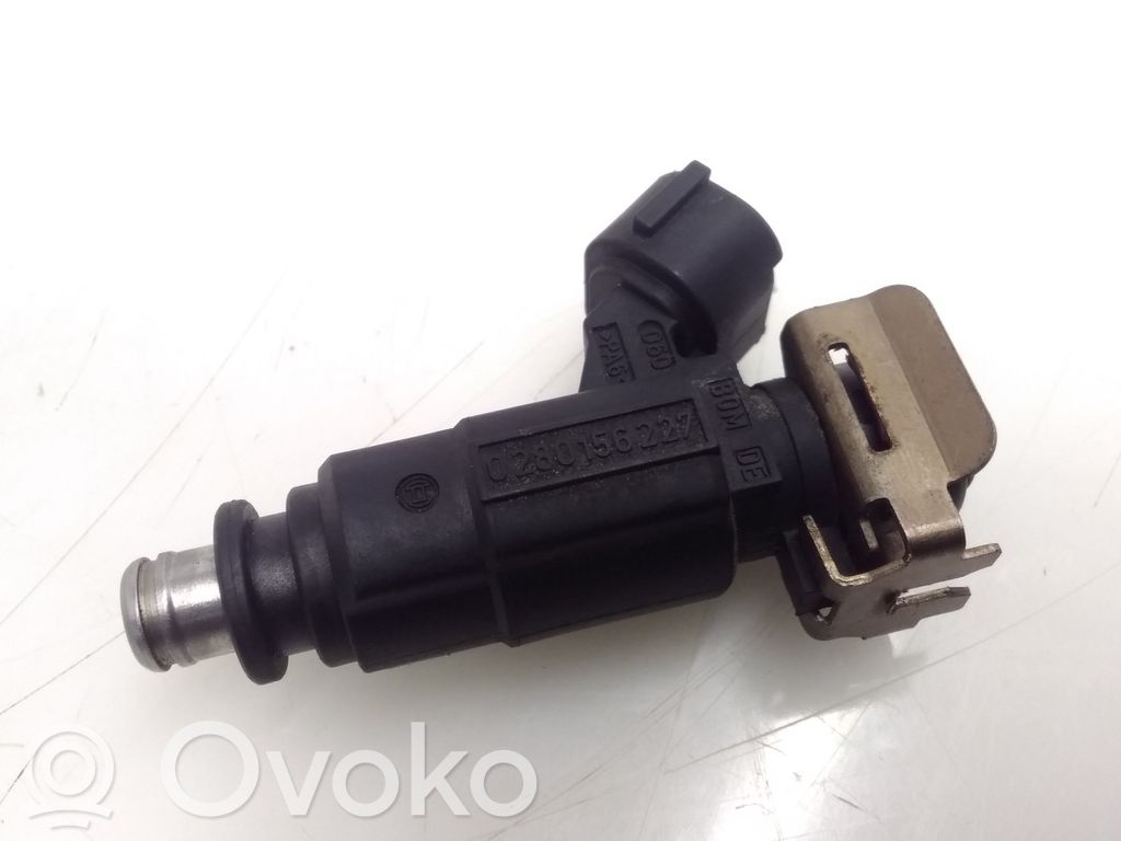 Inyector de combustible   0280156227,07C906031B