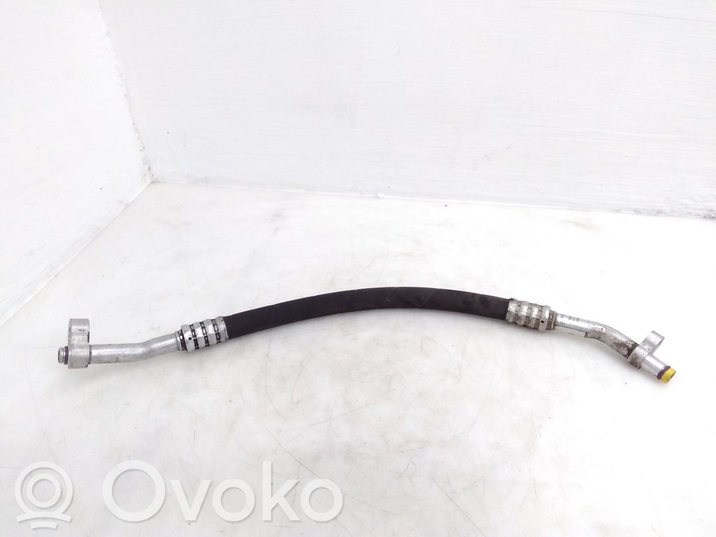 Ilmastointilaitteen putki (A/C)   A9068306415