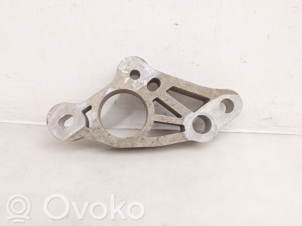 Engine mounting bracket   LJ9C5A095AC