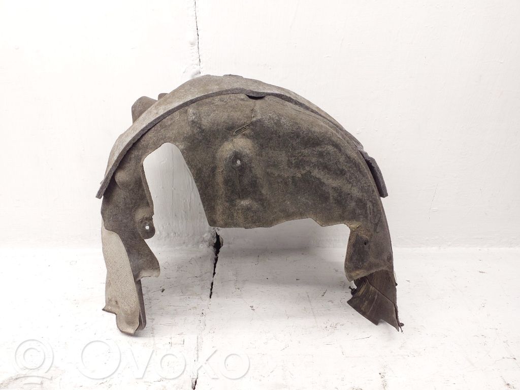 Mercedes-Benz C W205 Rivestimento paraspruzzi parafango posteriore