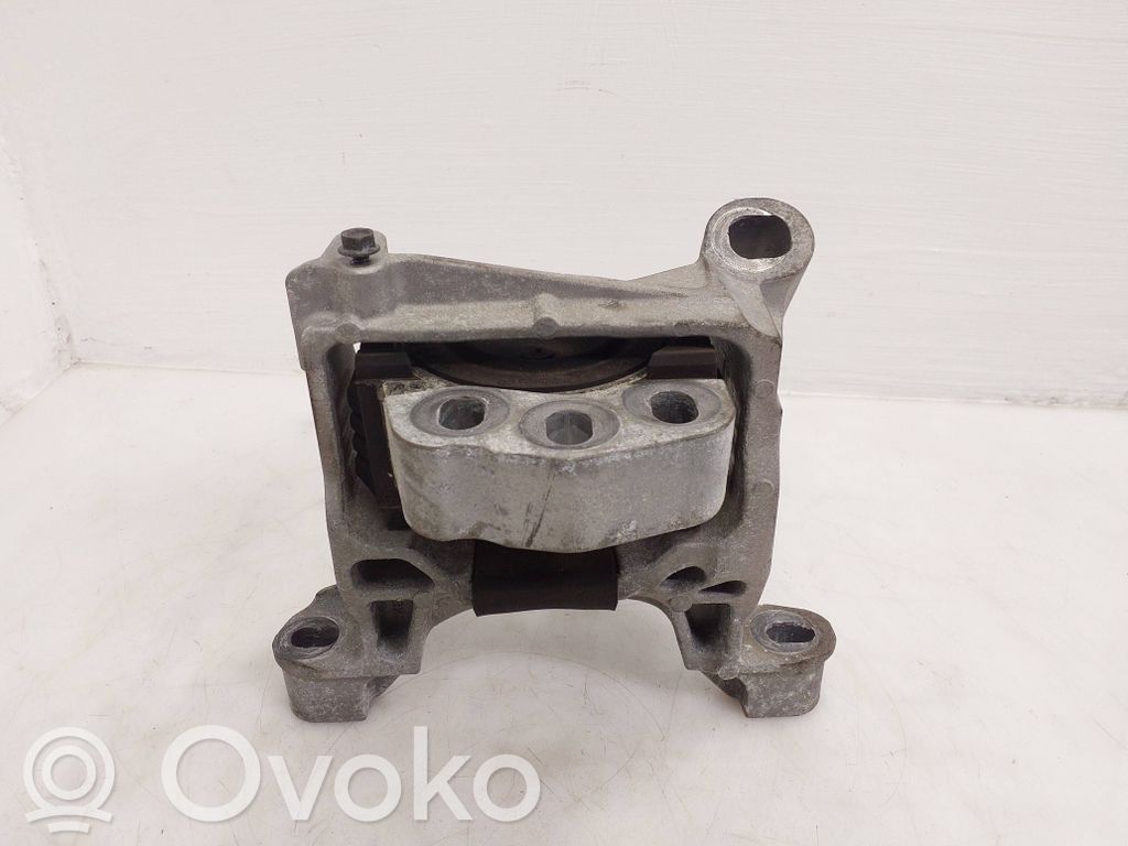 Mazda CX-5 Engine mount bracket 