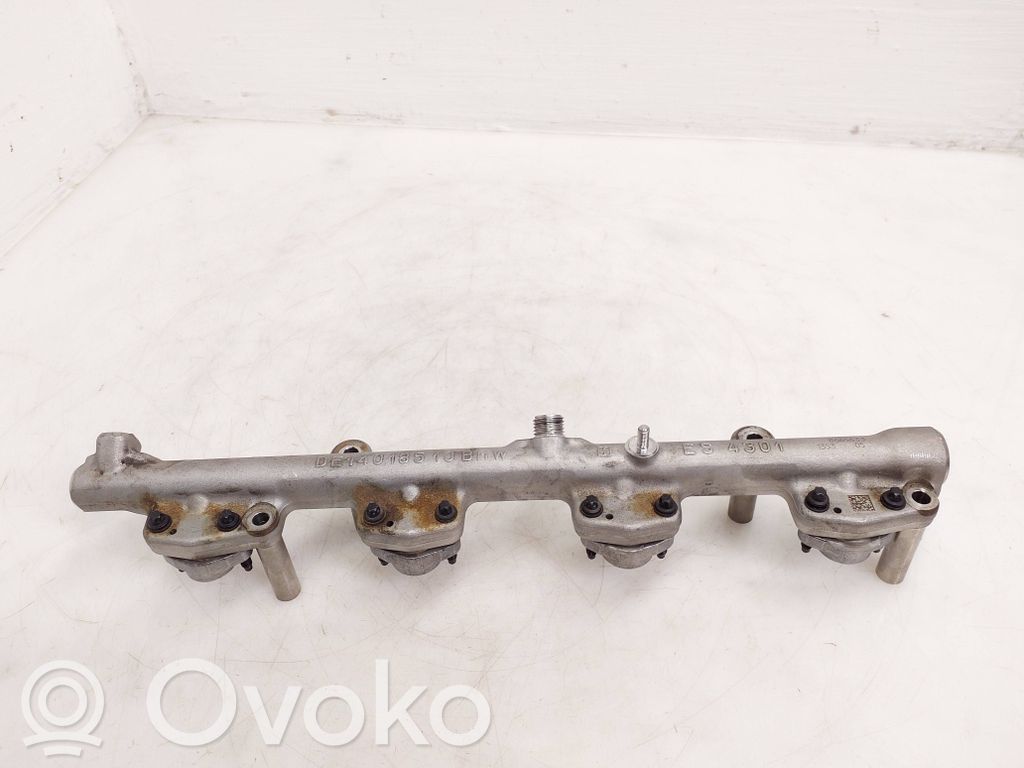 BMW 3 G20 G21 Polttoainepääputki 