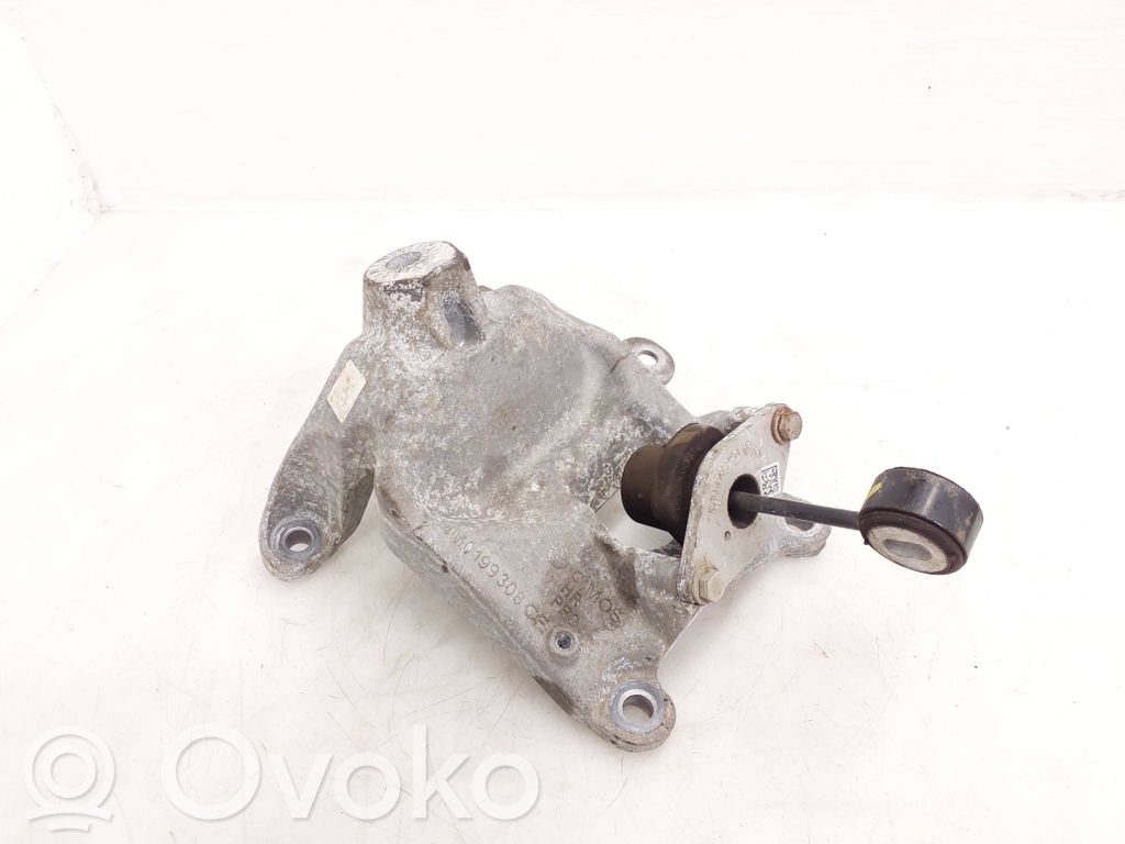 Porsche Cayenne (9Y0 9Y3) Engine mounting bracket 
